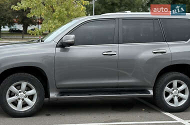Внедорожник / Кроссовер Lexus GX 2009 в 