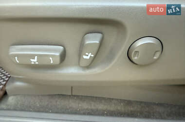 Позашляховик / Кросовер Lexus GX 2011 в 