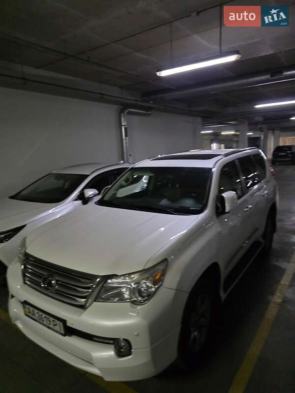 Позашляховик / Кросовер Lexus GX 2013 в Києві