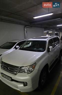 Внедорожник / Кроссовер Lexus GX 2013 в 