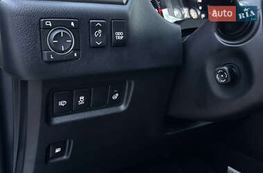 Внедорожник / Кроссовер Lexus GX 2010 в 
