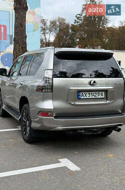 Позашляховик / Кросовер Lexus GX 2023 в 