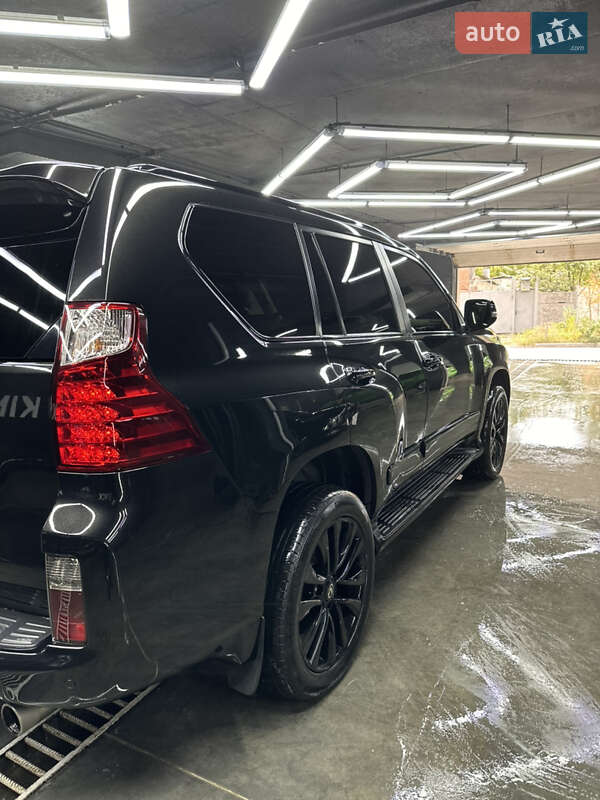 Внедорожник / Кроссовер Lexus GX 2011 в Харькове