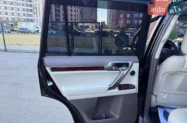 Позашляховик / Кросовер Lexus GX 2010 в 
