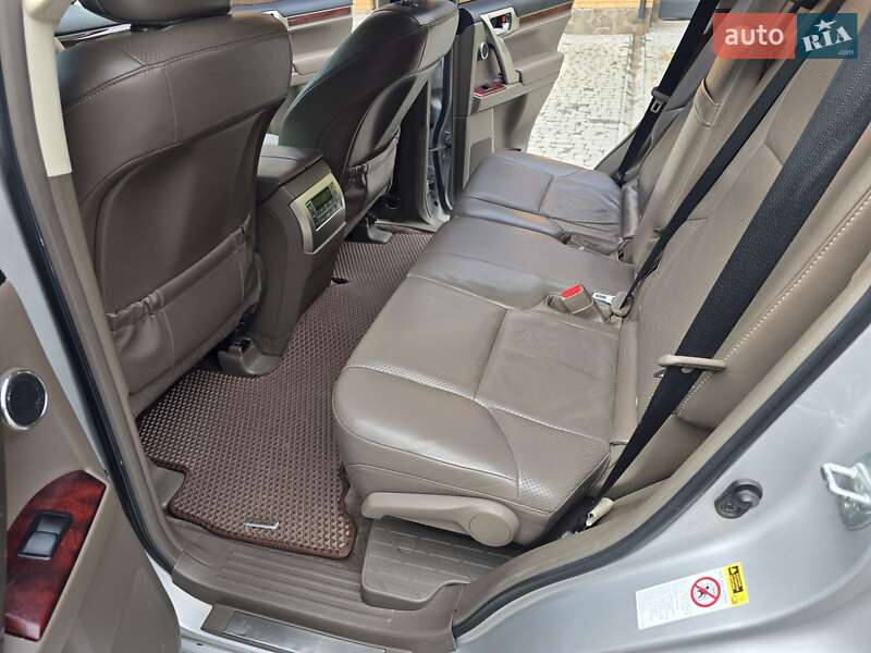 Внедорожник / Кроссовер Lexus GX 2010 в Виннице