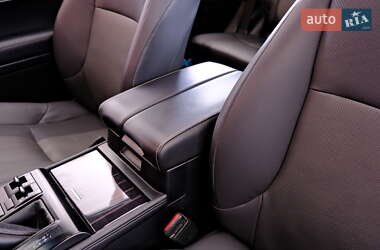 Позашляховик / Кросовер Lexus GX 2020 в 