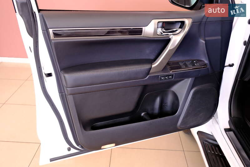 Внедорожник / Кроссовер Lexus GX 2020 в Одессе