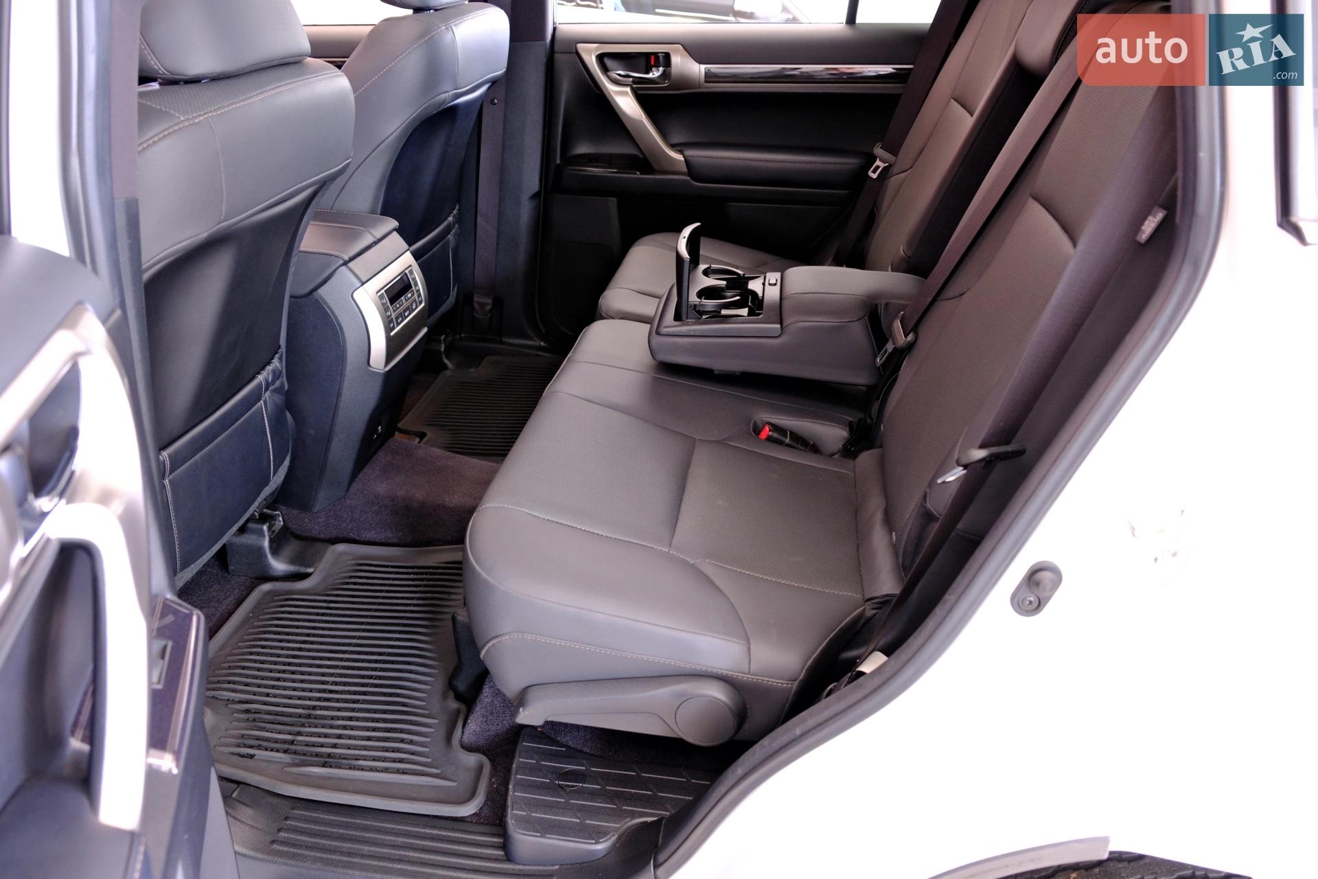 2020 Lexus GX - мініатюра 38