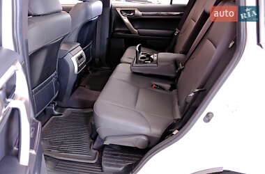 Позашляховик / Кросовер Lexus GX 2020 в 