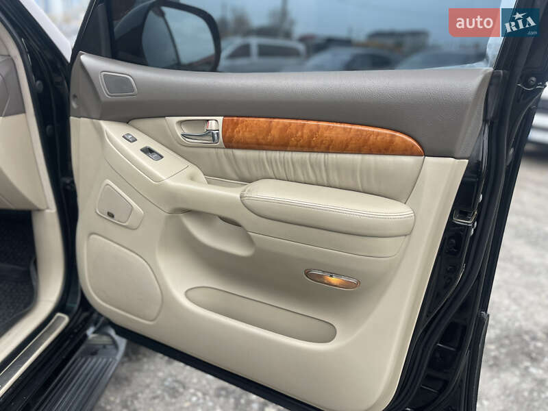 Позашляховик / Кросовер Lexus GX 2004 в Києві фото 14 Позашляховик / Кросовер Lexus GX 2004 в Києві