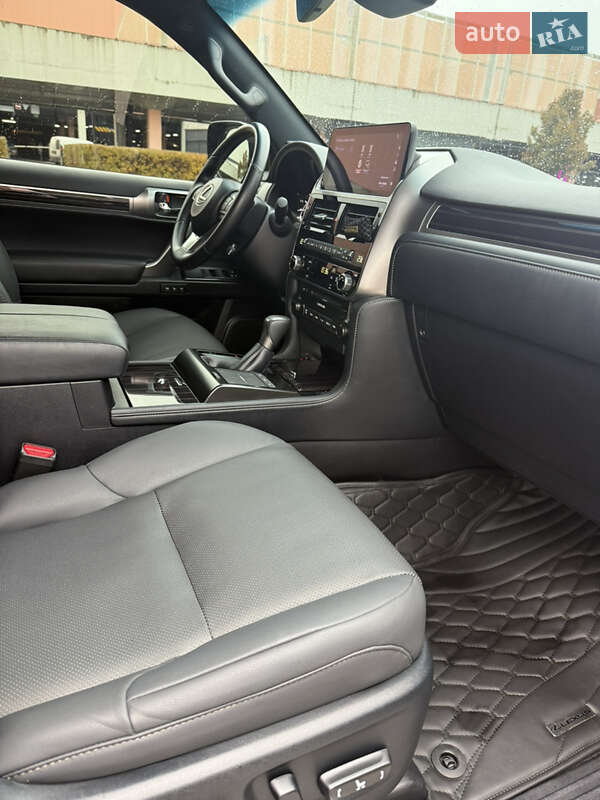 Внедорожник / Кроссовер Lexus GX 2023 в Киеве