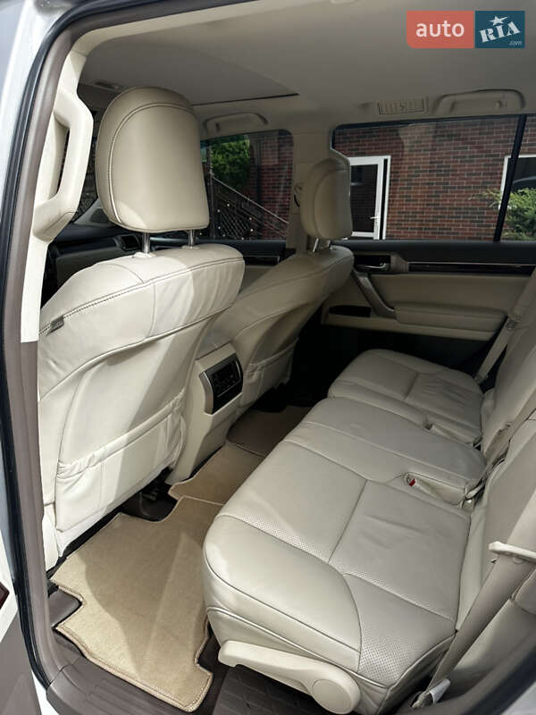 Позашляховик / Кросовер Lexus GX 2016 в Кропивницькому