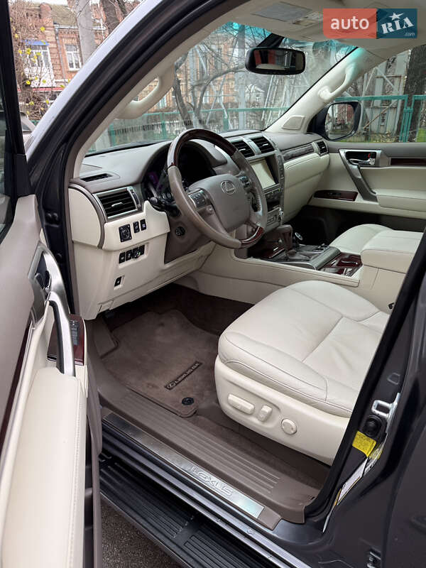 Позашляховик / Кросовер Lexus GX 2015 в Умані