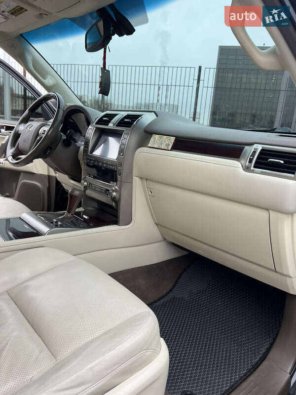 Внедорожник / Кроссовер Lexus GX 2015 в Киеве