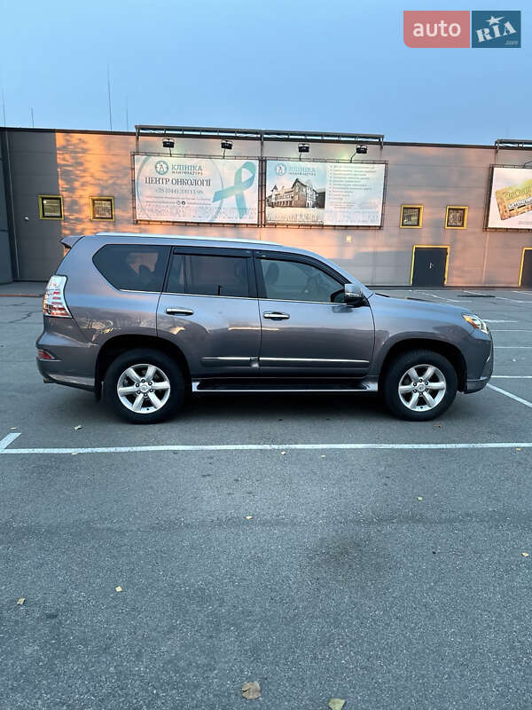 Позашляховик / Кросовер Lexus GX 2017 в Києві