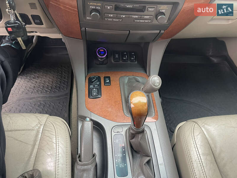 Внедорожник / Кроссовер Lexus GX 2004 в Киеве