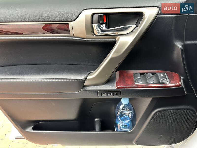 Внедорожник / Кроссовер Lexus GX 2010 в Виннице