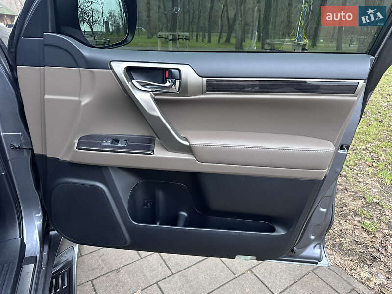 Внедорожник / Кроссовер Lexus GX 2020 в Киеве