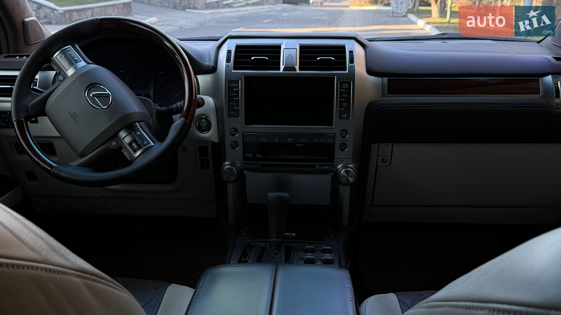 2010 Lexus GX - мініатюра 15