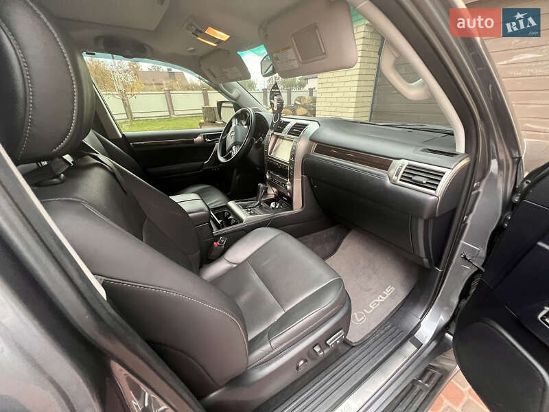 Позашляховик / Кросовер Lexus GX 2017 в Києві