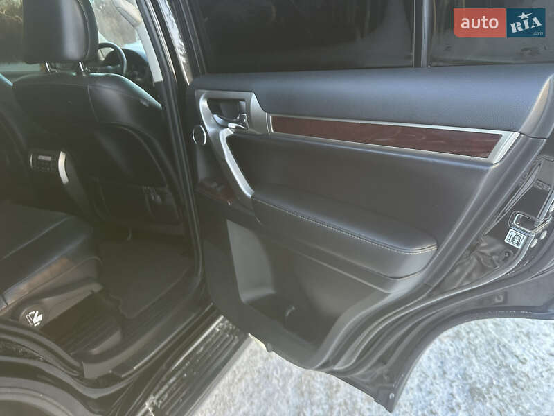 Позашляховик / Кросовер Lexus GX 2013 в Дніпрі