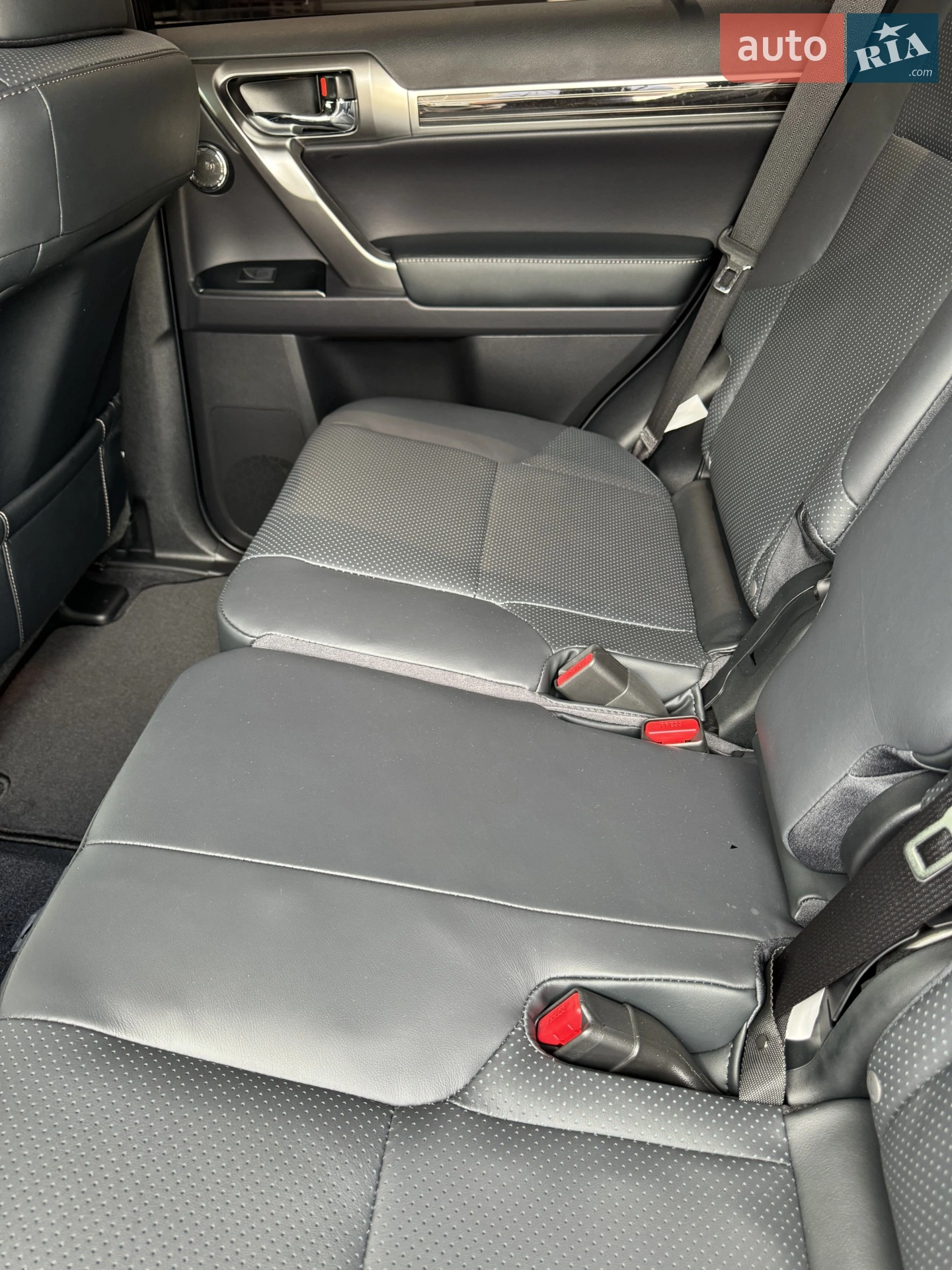 2023 Lexus GX - мініатюра 16