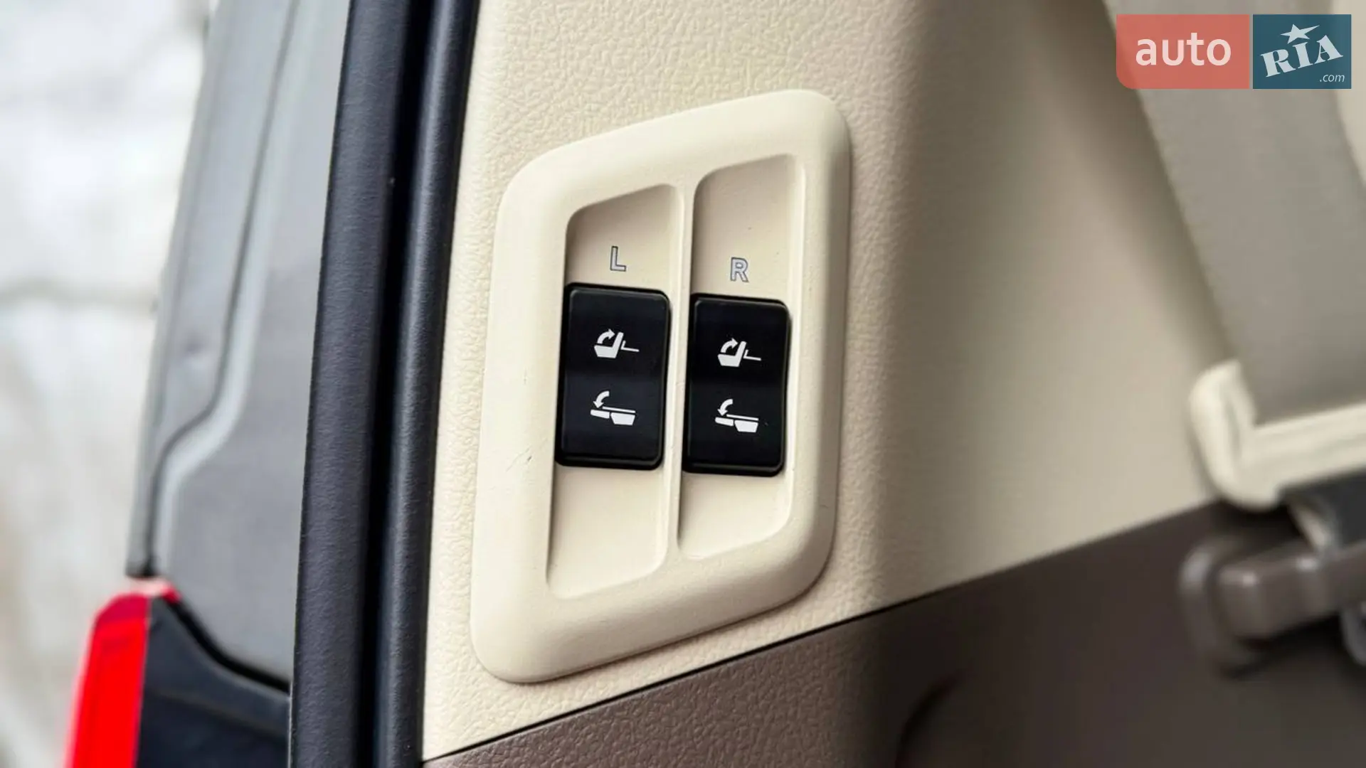 2010 Lexus GX - мініатюра 41