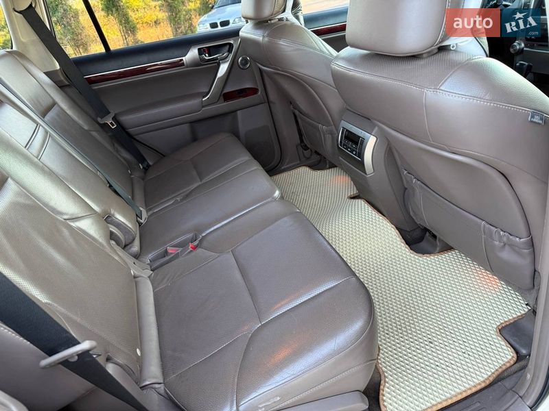 Внедорожник / Кроссовер Lexus GX 2010 в Надворной