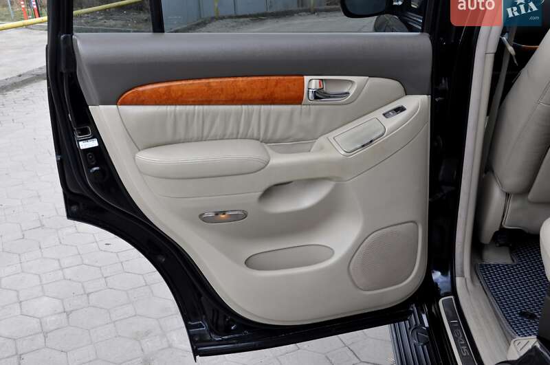 Внедорожник / Кроссовер Lexus GX 2004 в Львове