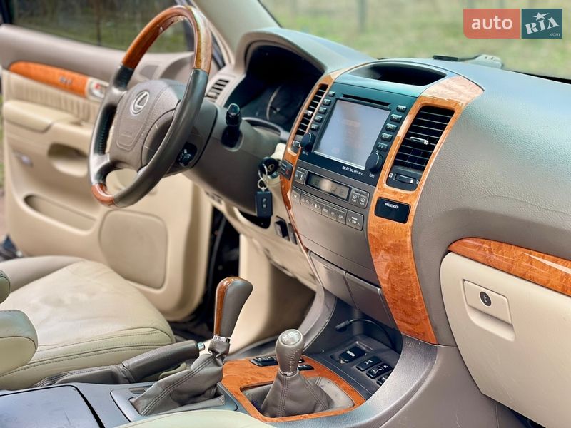 Позашляховик / Кросовер Lexus GX 2003 в Києві