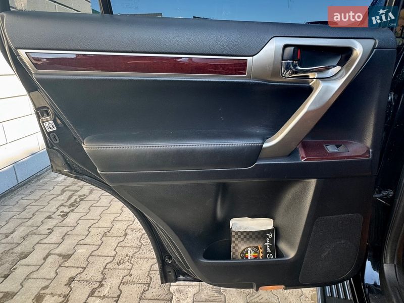 Внедорожник / Кроссовер Lexus GX 2019 в Киеве фото 15 Внедорожник / Кроссовер Lexus GX 2019 в Киеве