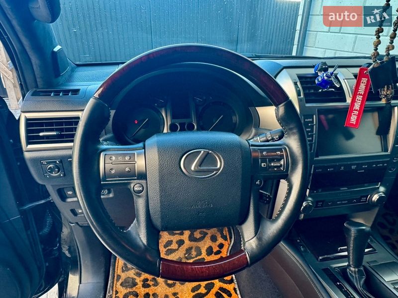 Внедорожник / Кроссовер Lexus GX 2019 в Киеве фото 22 Внедорожник / Кроссовер Lexus GX 2019 в Киеве
