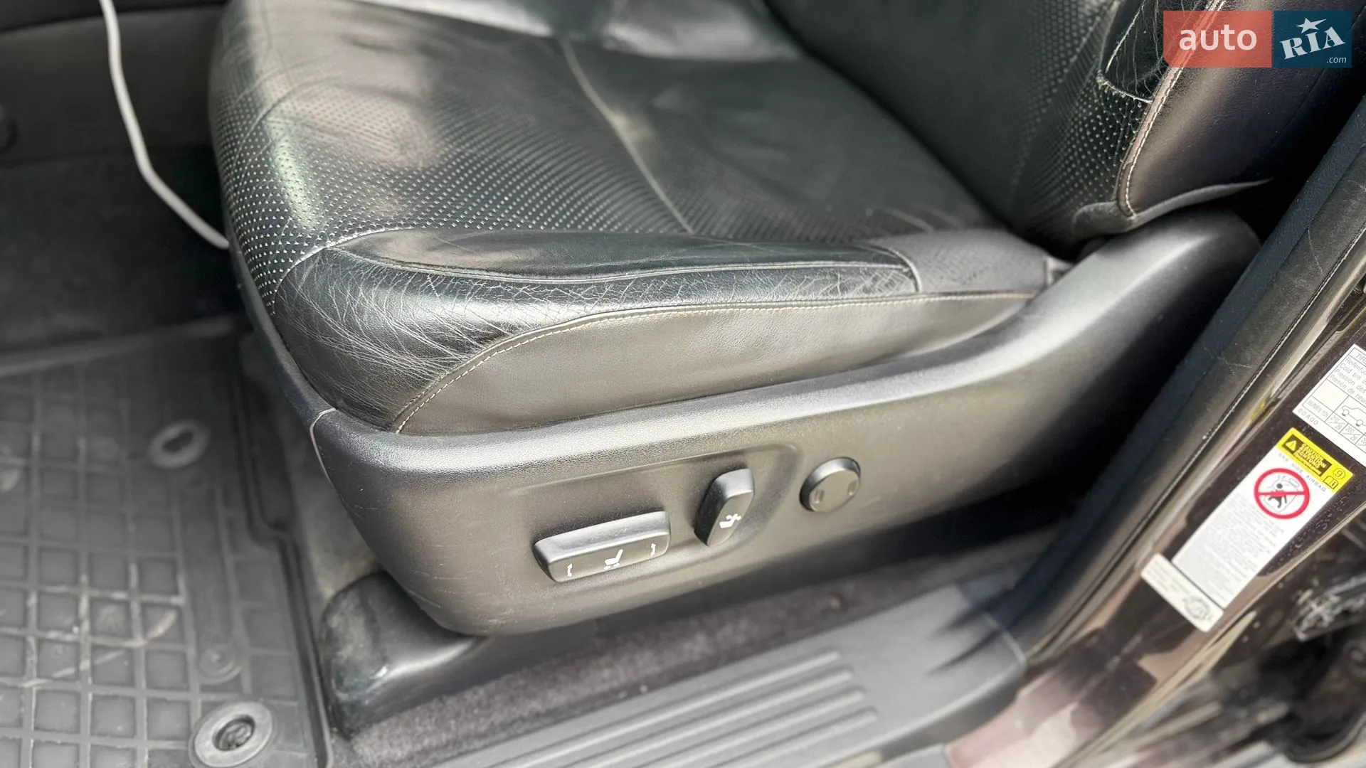2011 Lexus GX - мініатюра 32