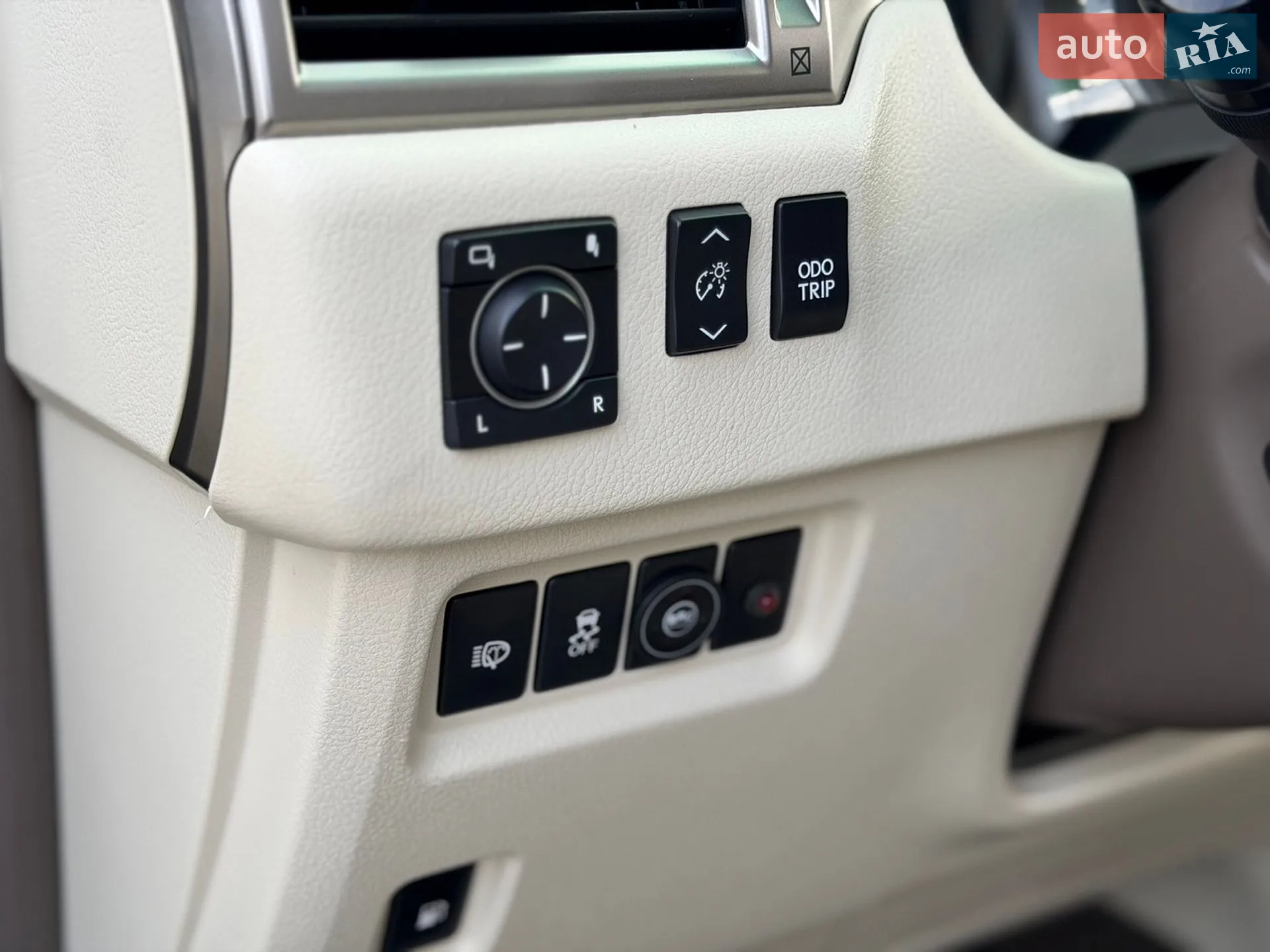 2010 Lexus GX - мініатюра 35