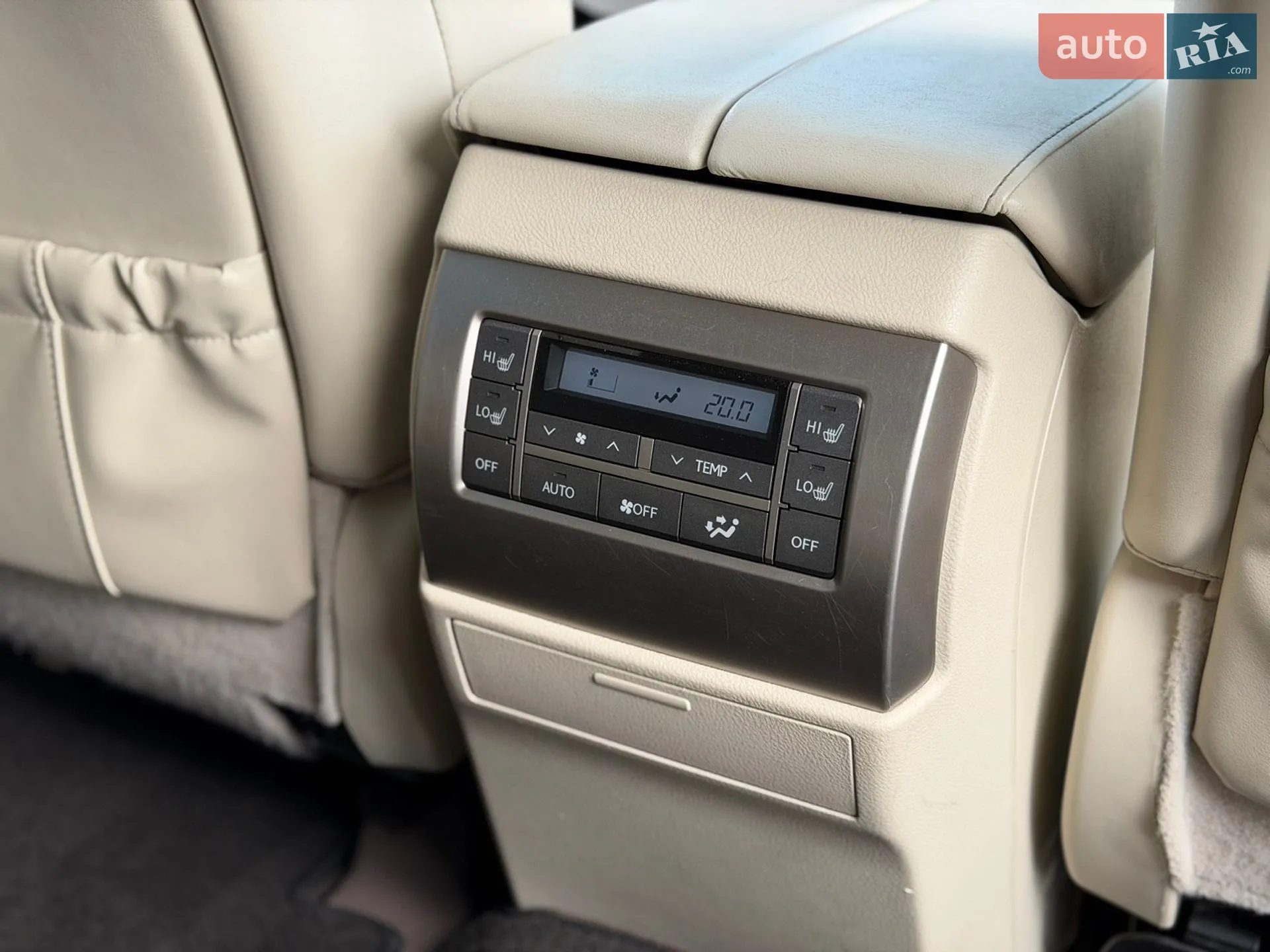 2010 Lexus GX - мініатюра 40