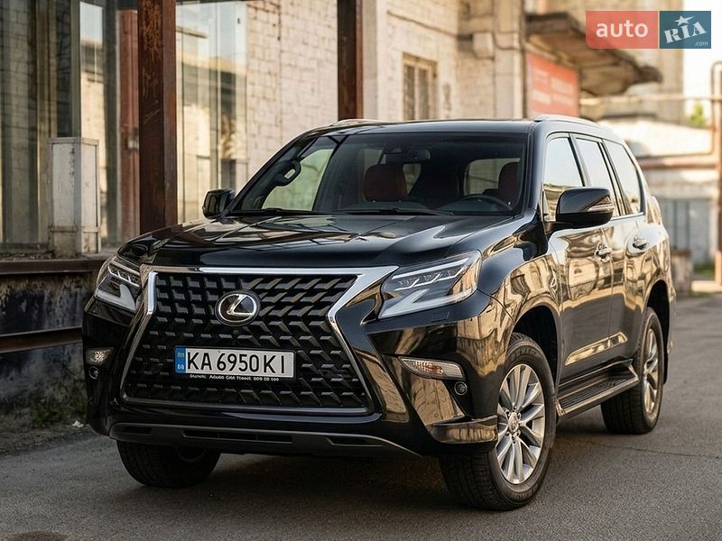 Lexus GX 2023