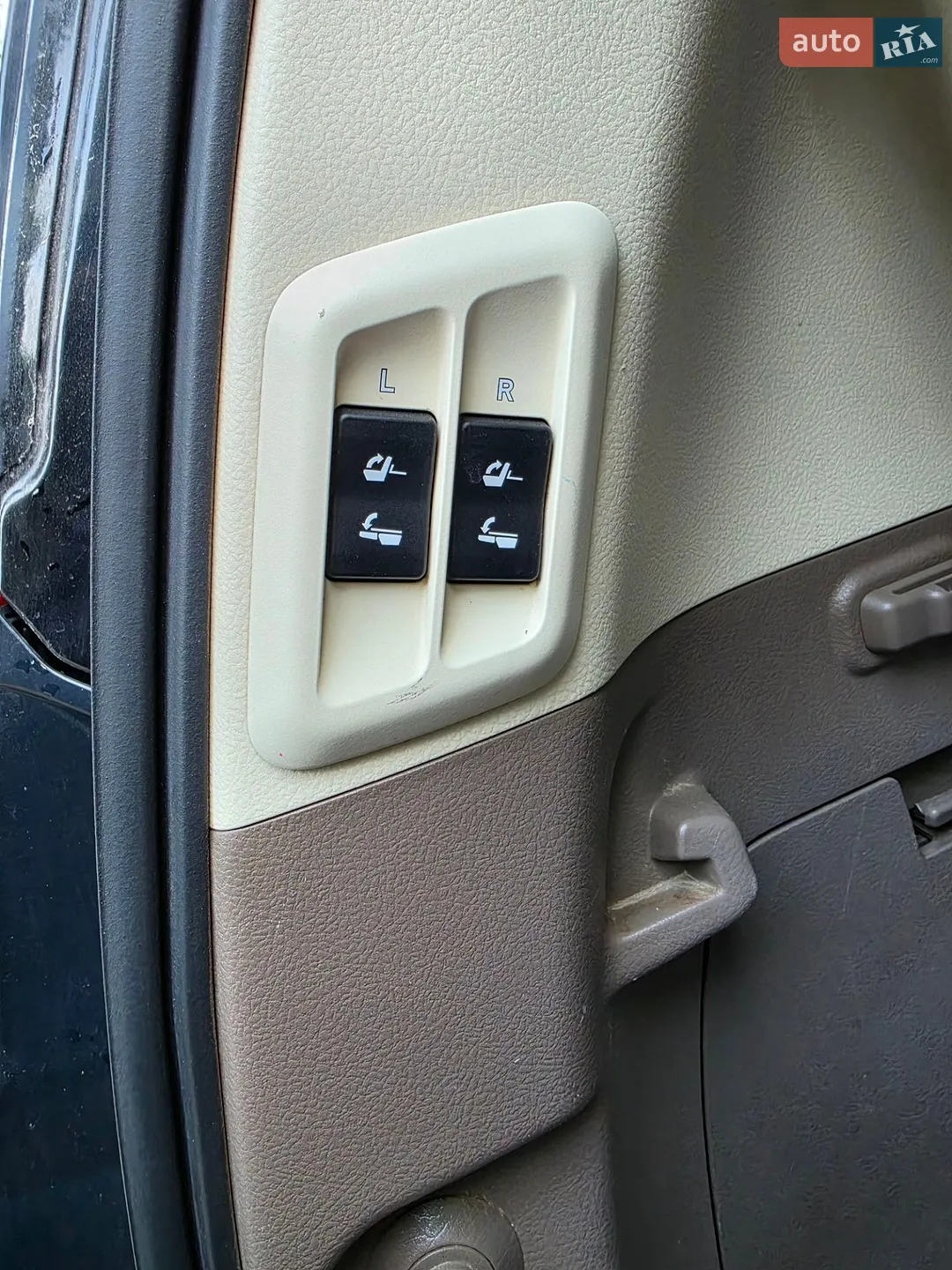 2012 Lexus GX - мініатюра 26