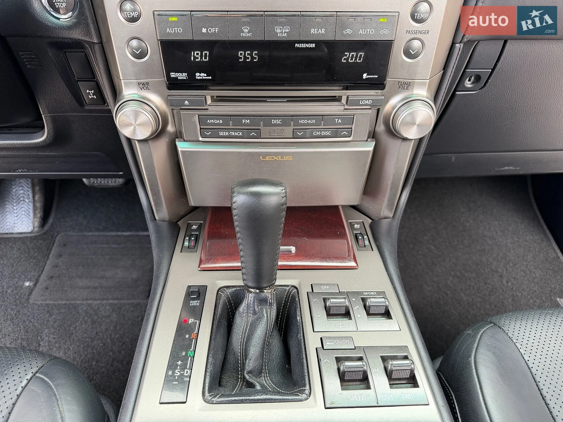 2010 Lexus GX - мініатюра 25