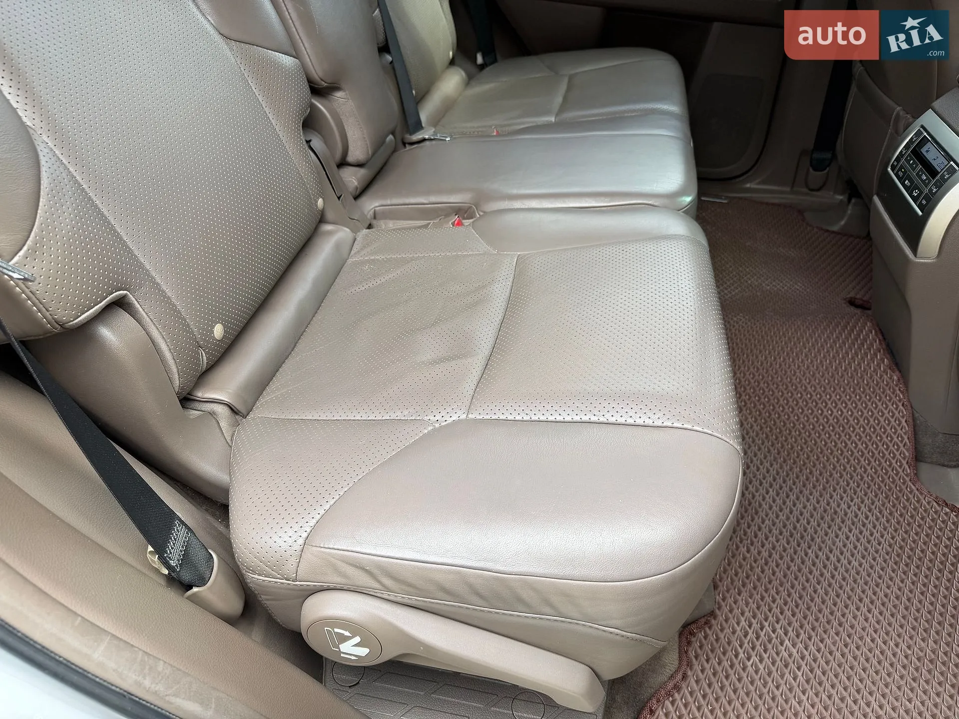 2010 Lexus GX - мініатюра 33