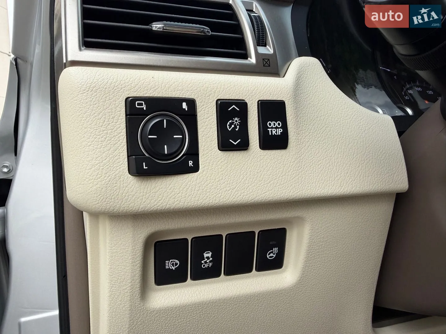 2011 Lexus GX - мініатюра 43