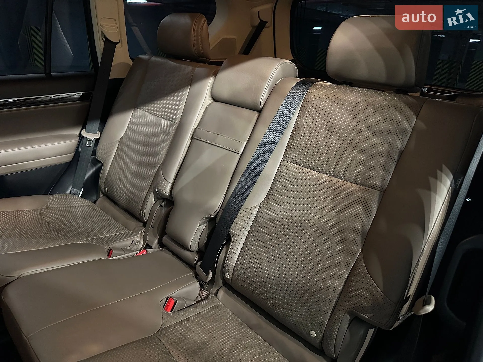 2020 Lexus GX - мініатюра 14