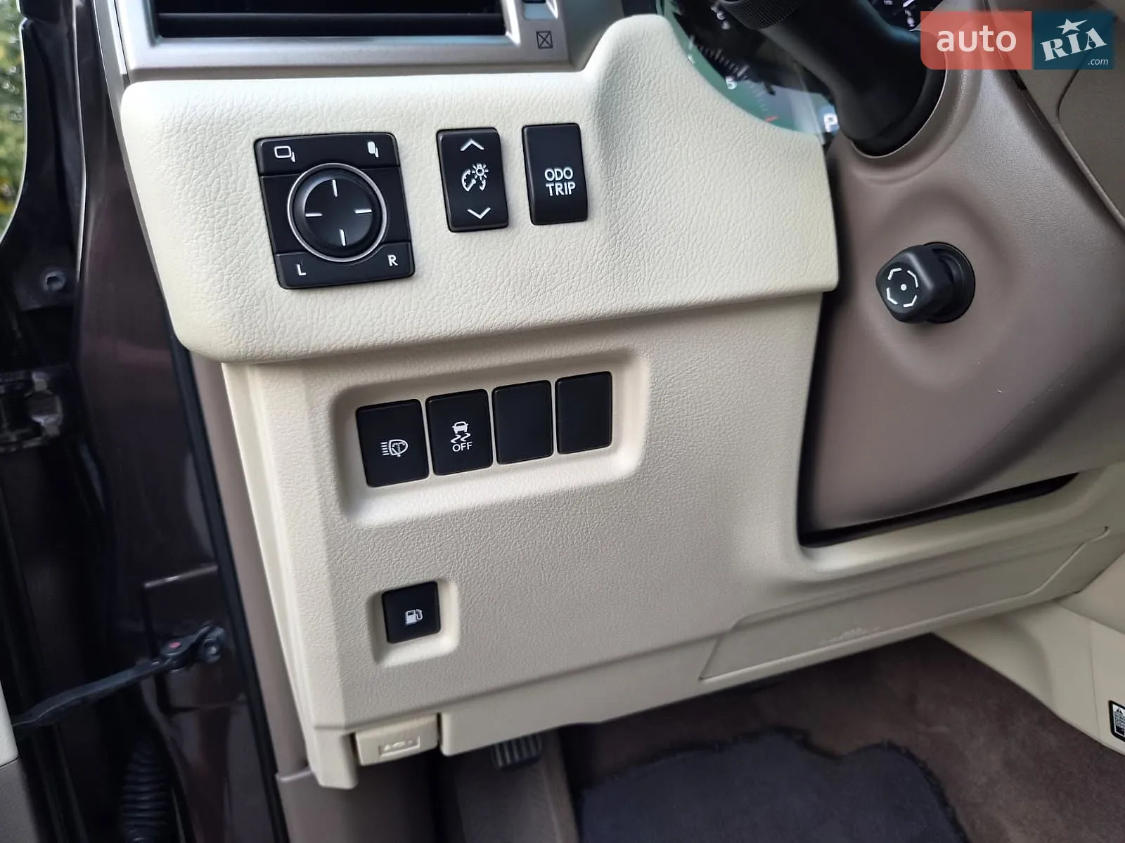 2014 Lexus GX - мініатюра 29