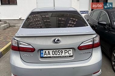 Седан Lexus HS 2010 в Киеве