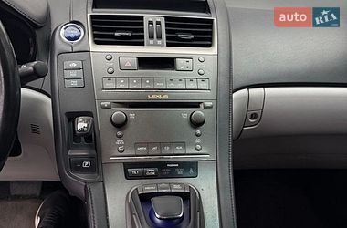 Седан Lexus HS 2010 в Киеве