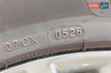 Седан Lexus HS 2011 в Києві