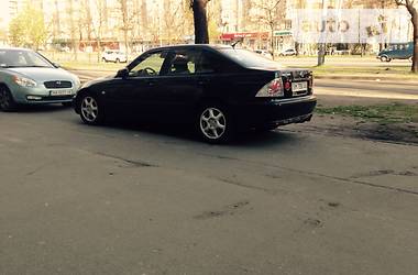 Седан Lexus IS 1999 в Киеве