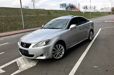 Седан Lexus IS 2007 в Киеве