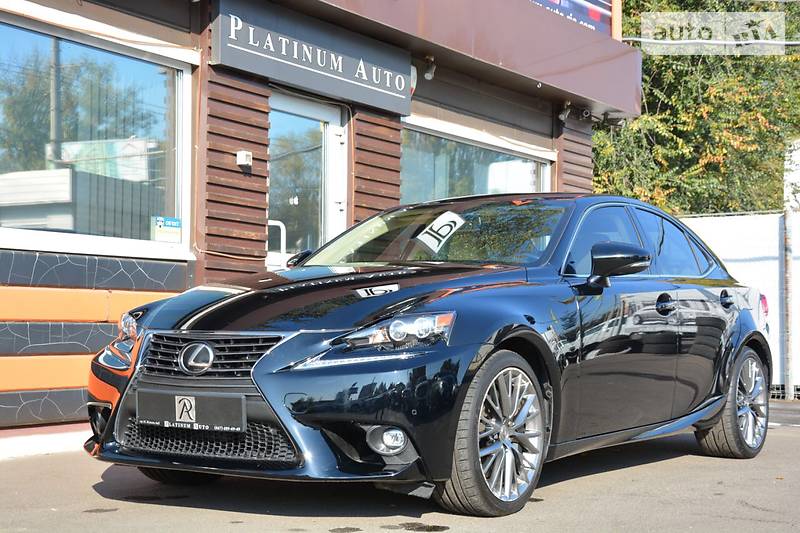 Седан Lexus IS 2015 в Одессе