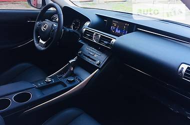 Седан Lexus IS 2016 в Одессе