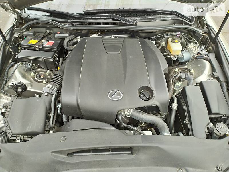 Седан Lexus IS 2015 в Києві фото 8 Седан Lexus IS 2015 в Києві